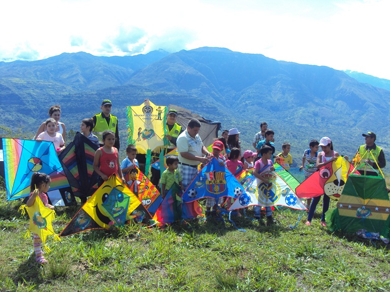 FESTIVAL DE COMETAS