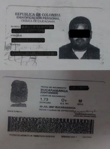Con documentos falsos como estos, el grupo de seis personas adquirían celulares de alta gama.