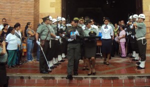 Policía